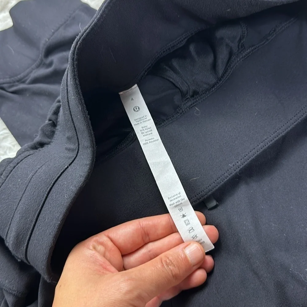 Lululemon Ready to Rulu Jogger Crop Black